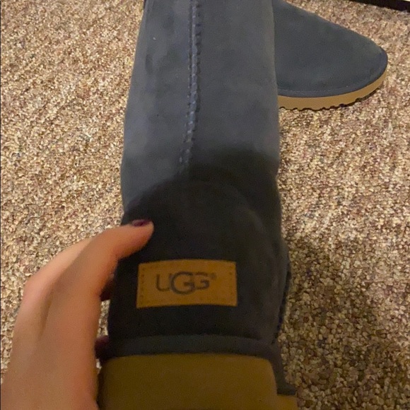 NEW Ugg Classic II boot size 8 - Picture 2 of 4